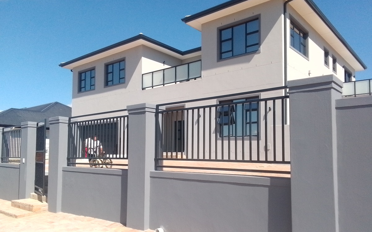 Steel fence