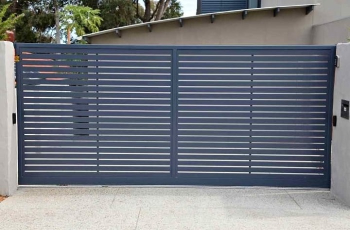 Steel gate